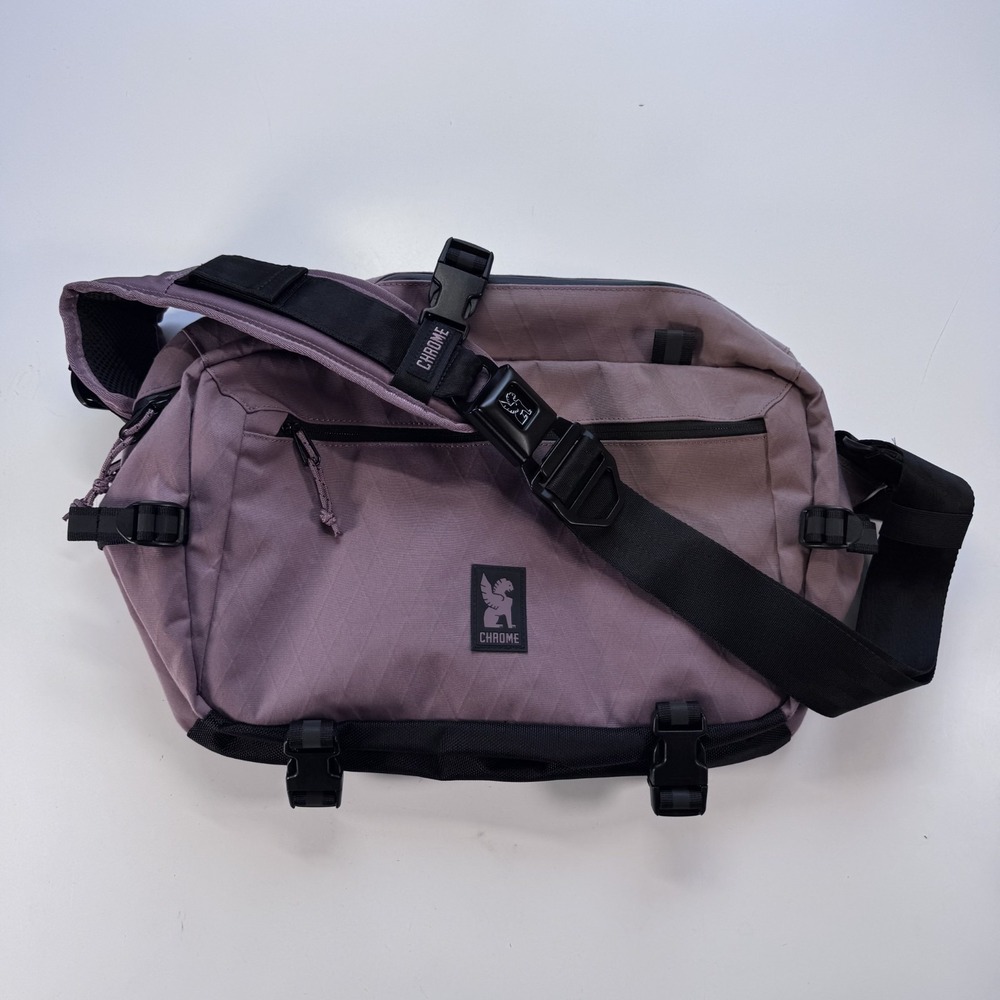 CHROME Industries Kadet Max Sling 15 Liter Seatbelt Buckle Mauve Purple Pink